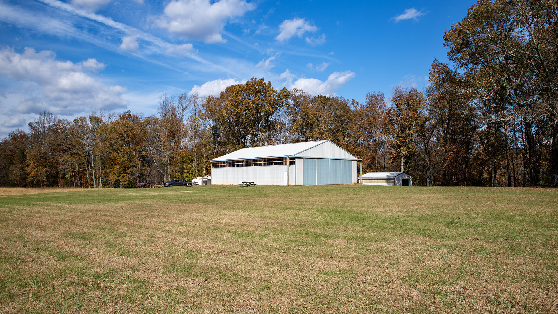 Private airstrip for sale in Virginia