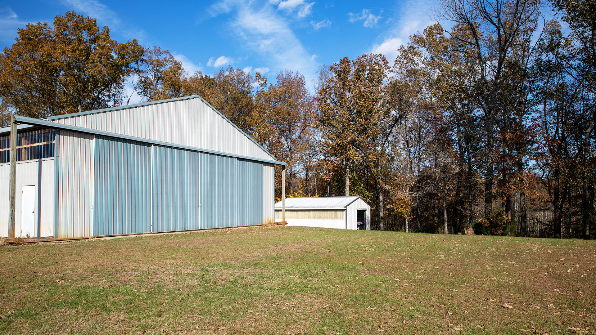 Private airstrip for sale in Virginia