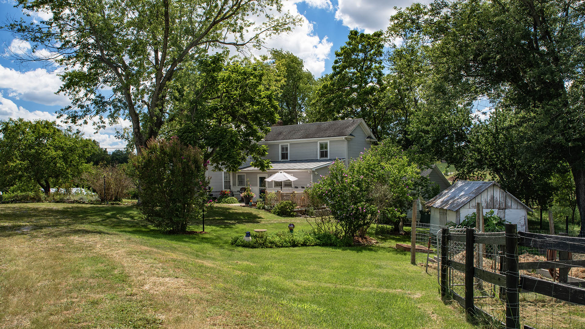 small farm for sale in Staunton Virginia