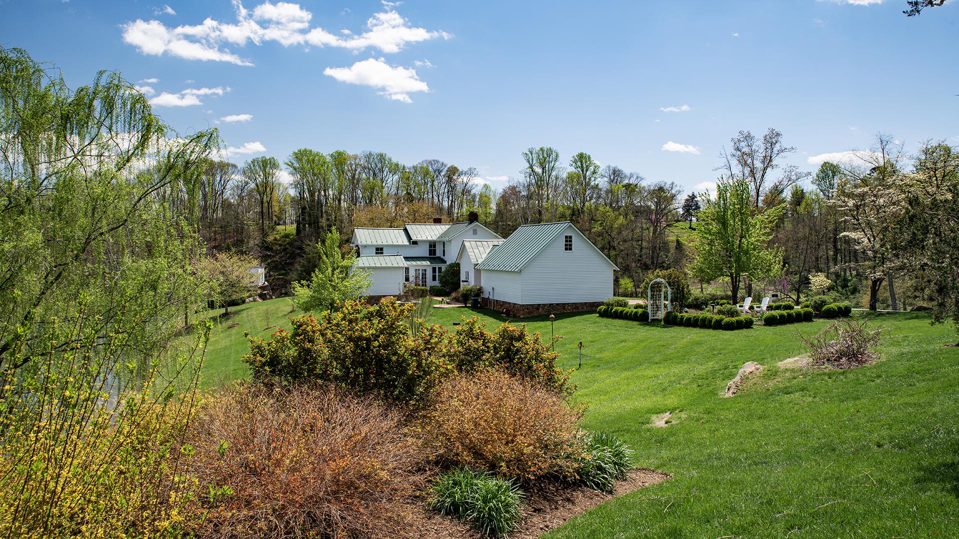 Riverfront home for sale in Madison County VA