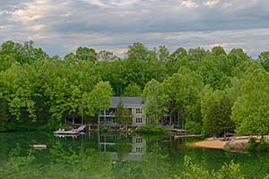 Charlottesville VA Lake Front Home and Retreat for Sale
