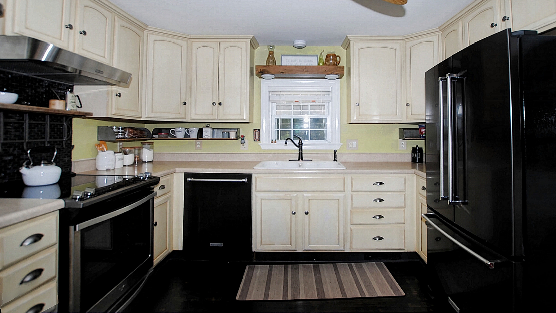 358 Fredericksburg Road Stanardsville, VA