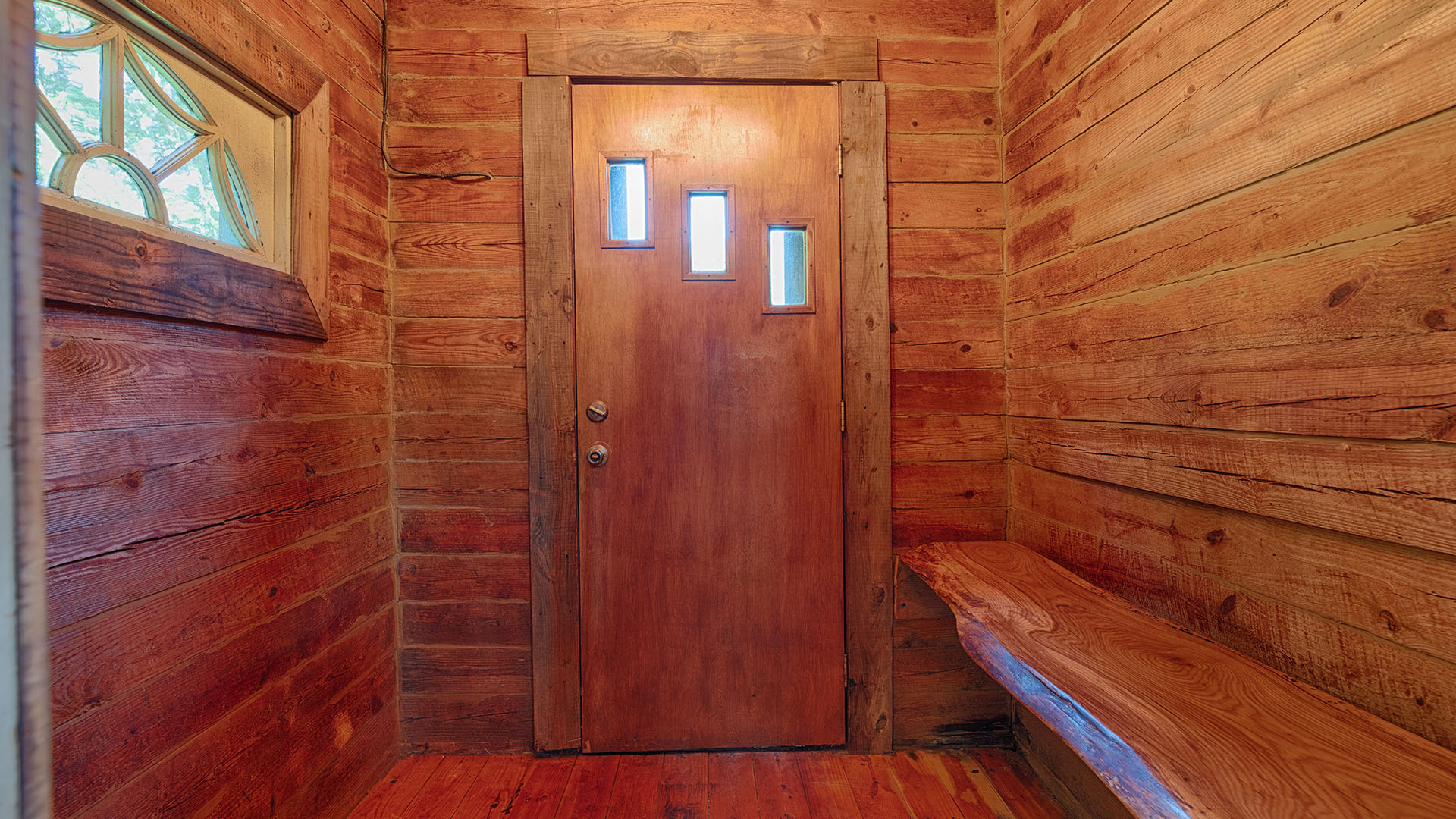 Log Cabin for Sale in VA