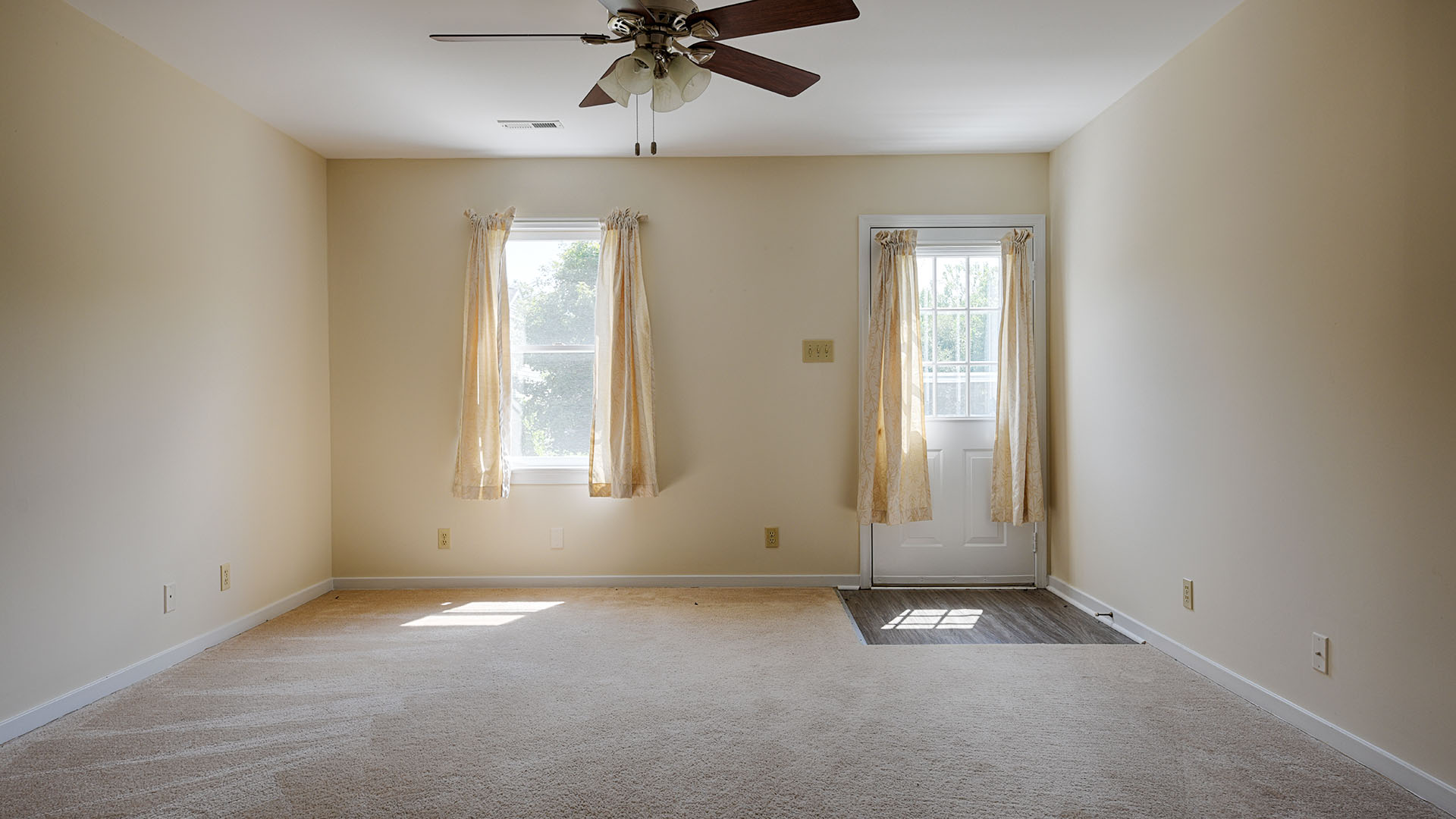 Farm and Compound for Sale in VA
