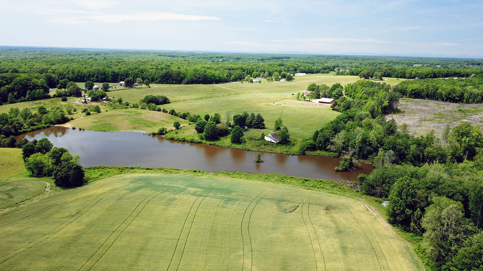 Farm and Compound for Sale in VA